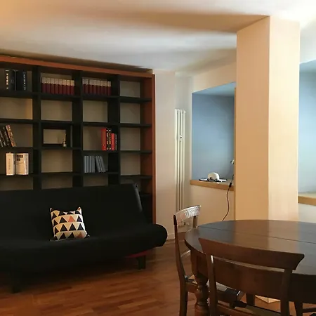 Bardi Apartment *